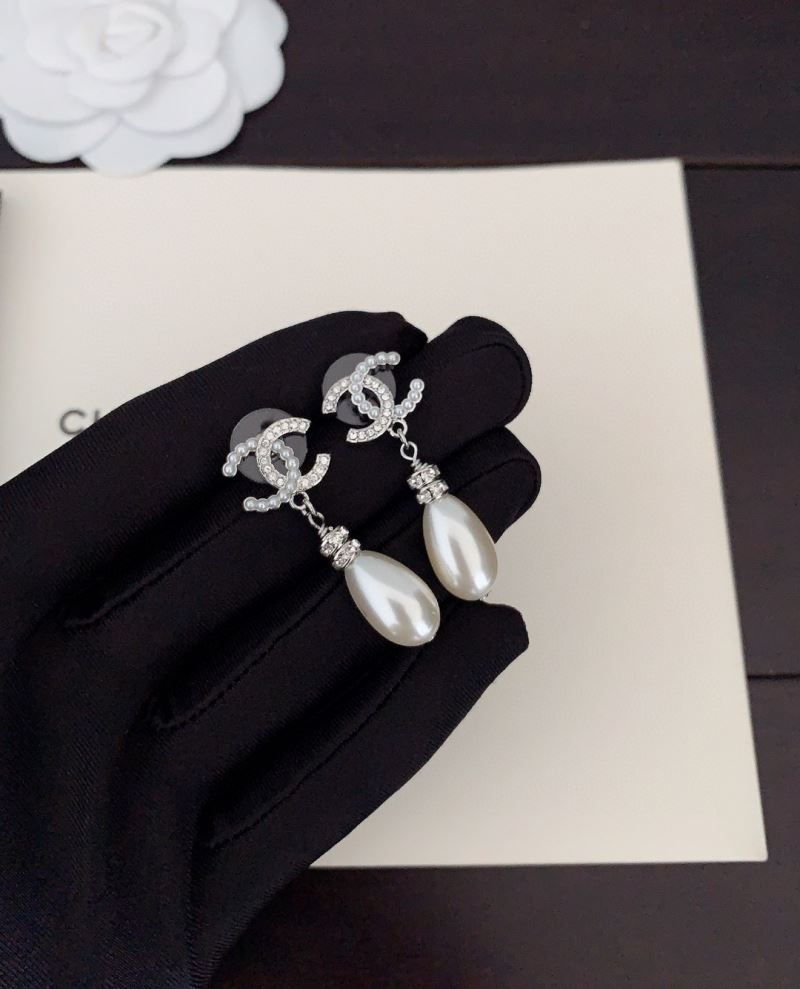 Ch**el earrings